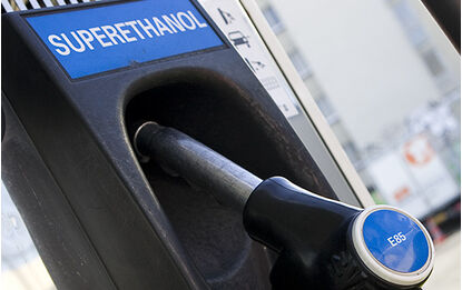 Superéthanol E85 - Quand les voitures carburent à l’alcool