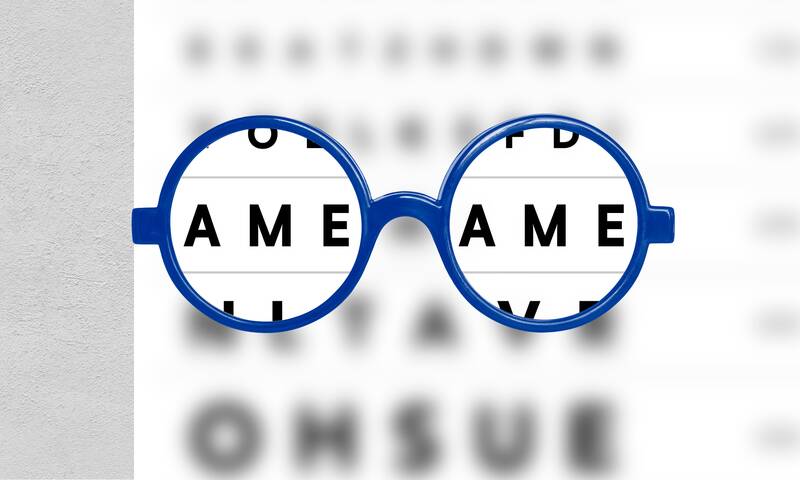 Aide médicale d’État Blâme pour deux ophtalmologues