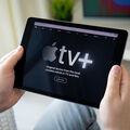 Apple TV+ •
Tarif en hausse de… 40 % !