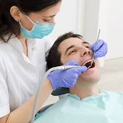 Corruption Des cadeaux illégaux aux dentistes