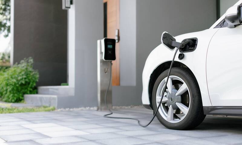 Énergie Que valent les offres d’électricité dédiées aux véhicules électriques ? Énergie Que valent les offres d’électricité dédiées aux véhicules électriques ?