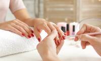 Faux ongles et vernis semi-permanents Une ribambelle d’effets sur la santé