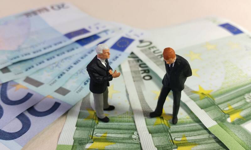 Frais bancaires sur succession Fin des dérives, les tarifs encadrés dès novembre 2025