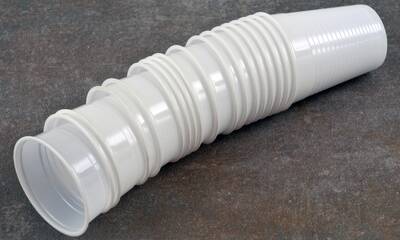 Gobelets jetables en plastique Leur interdiction repoussée de 4 ans
