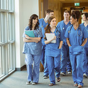Indépendance des médecins Les étudiants en médecine peu protégés de l’influence des laboratoires