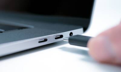 Ordinateurs portables Le chargeur universel désormais obligatoire