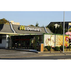 Pratiques anticoncurrentielles Plainte contre McDonald’s