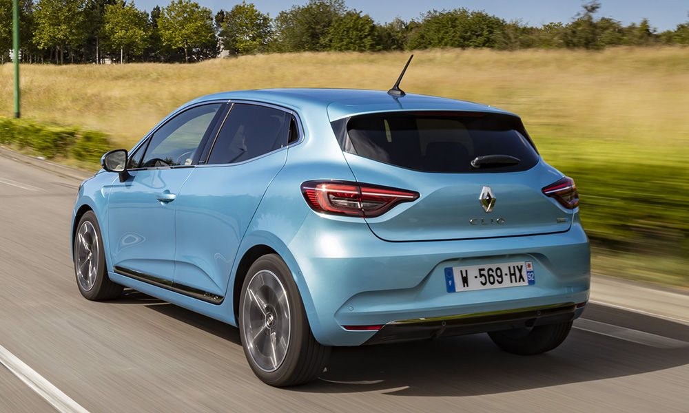 visuel fin Renault Clio Hybrid Premieres impressions