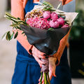 Saint-Valentin •
Des loupés dans la livraison de fleurs