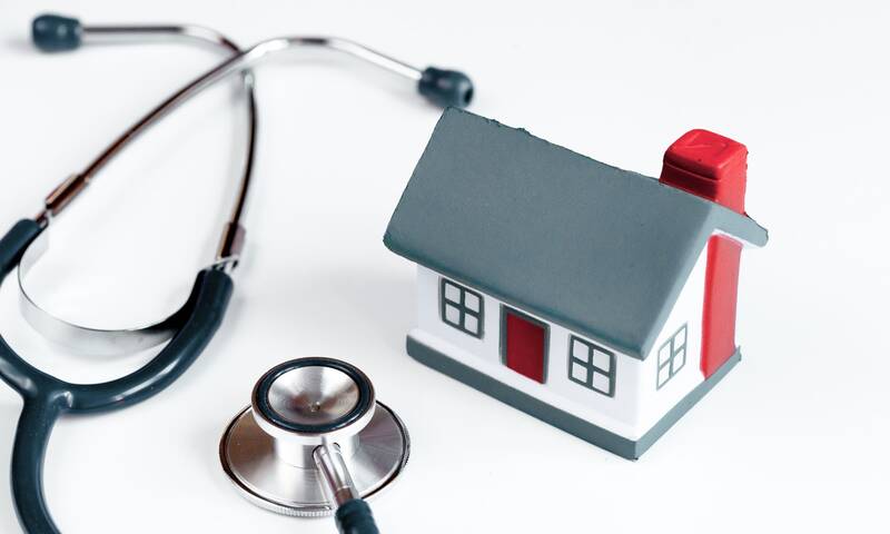Maisons “France Santé” Un effet de manche pour court-circuiter la régulation de l’installation des médecins ?