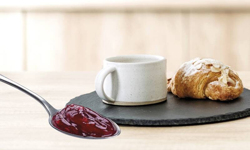 Confitures de fraises On cherche parfois les fruits