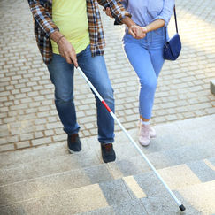 Malvoyants Comment les accompagner