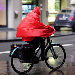 Vélo électrique S’équiper pour le froid et la pluie