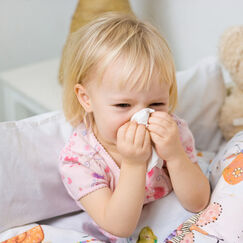 Médicaments pour enfants  Les traitements contre le rhume : l’eau salée est votre meilleure amie