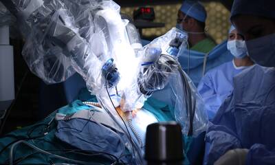 Robots chirurgicaux - Sont-ils vraiment utiles ?