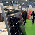 Fenêtres et panneaux photovoltaïques •
Prudence dans les foires et salons
