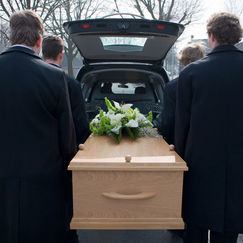 Pompes funèbres Des obsèques de plus en plus chères