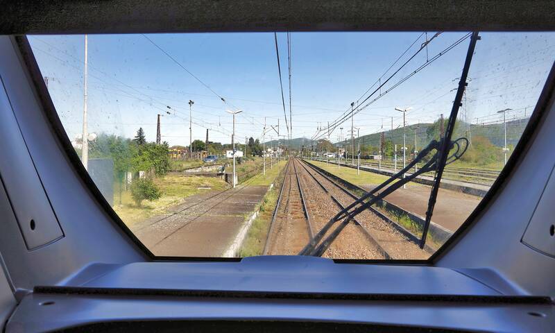 Réseau ferré Loin d’être sur de bons rails Réseau ferré Loin d’être sur de bons rails