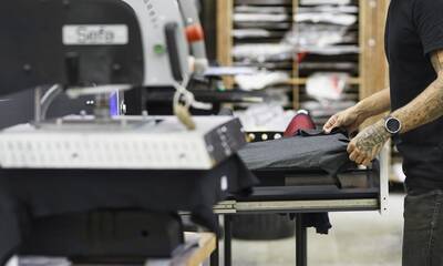 Tee-shirts Les marques solides… et les autres