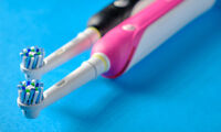 Brosse à dents électrique Comment choisir une brosse à dents électrique