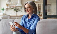 Téléphones mobiles pour seniors Moins de fonctionnalités et plus simple à utiliser