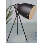 Lampe de table trépied